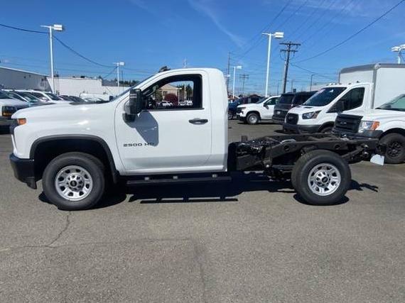 CHEVROLET SILVERADO HD 2022 1GB0YLE7XNF353564 image